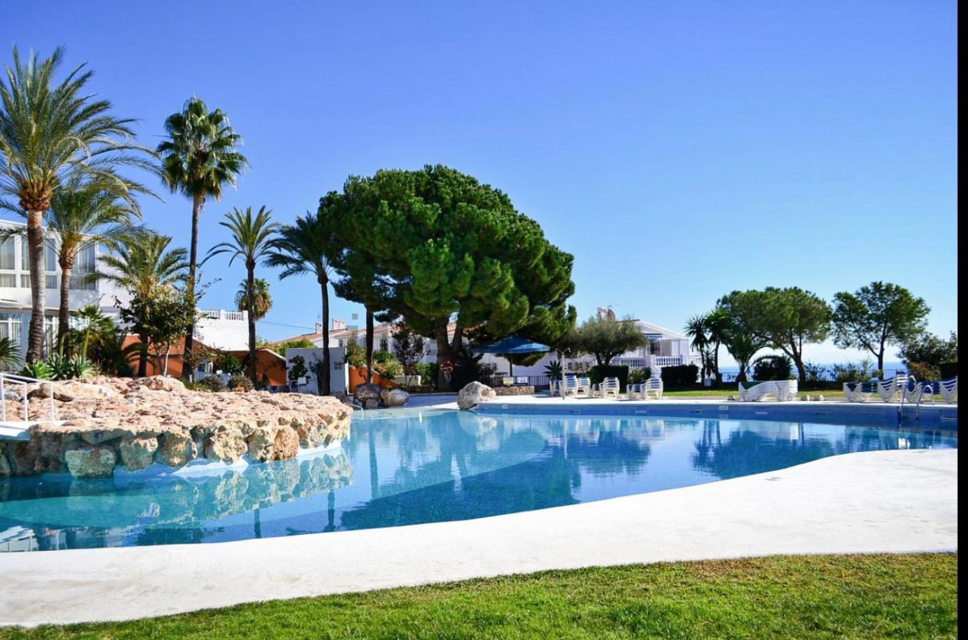 Apartamento Hibiscos, San Juan De Capistrano Nerja Exteriör bild